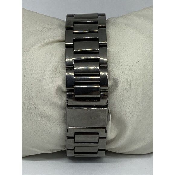 Michael Kors MK5866 Women Silver Stainless Steel Analog Dial Quartz Watch BQ609 - Picture 6 of 12